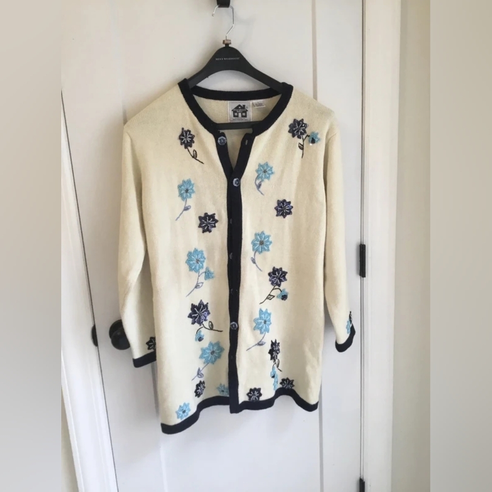 Floral Embroidered Cream Sweater